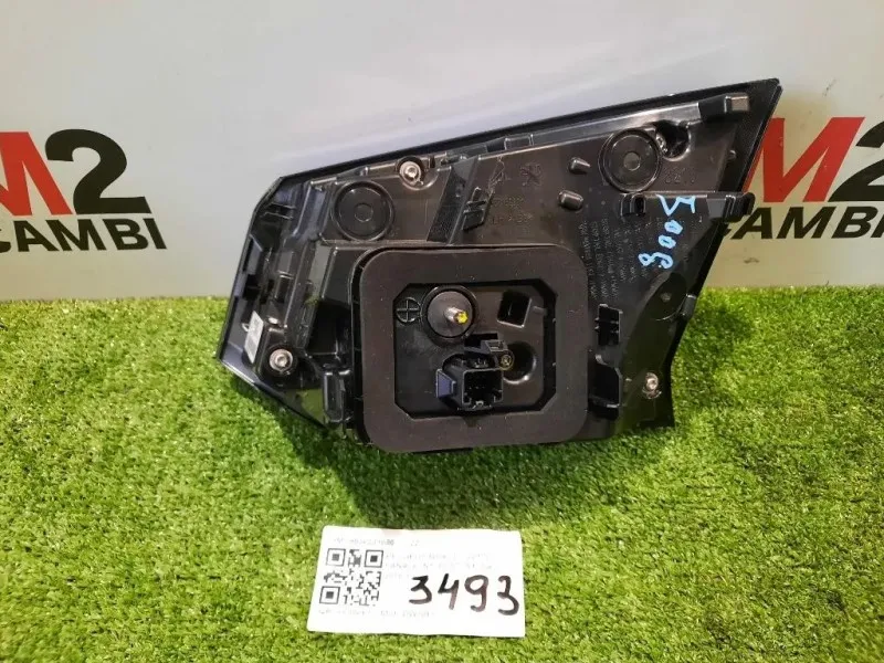 Fanale INT POST SX 9836231880 Peugeot 5008 II 2017