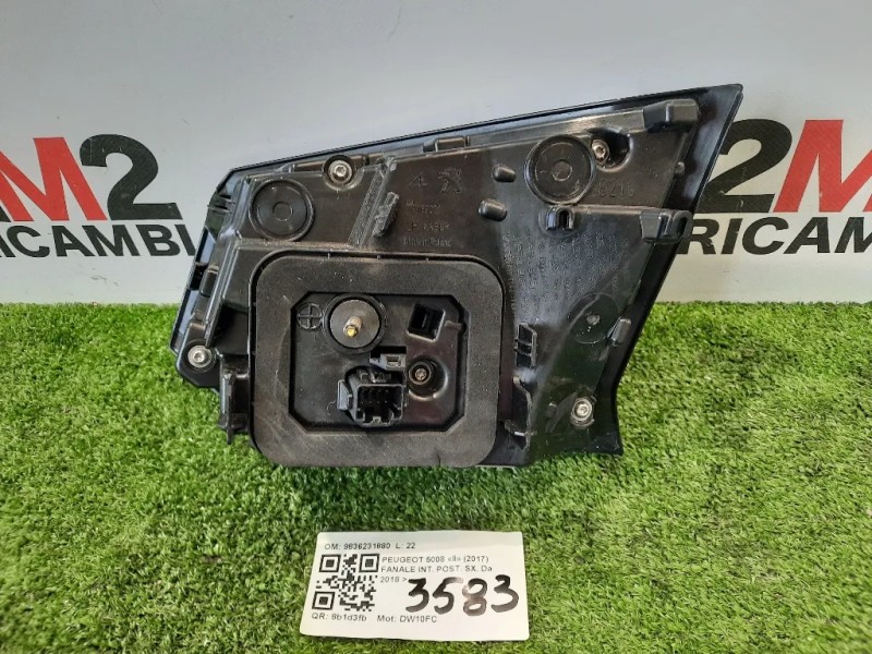 Fanale INT POST SX 9836231880 Peugeot 5008 II 2017