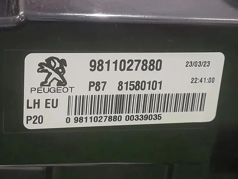 Fanale INT POST SX 9811027880 Peugeot 5008 II 2017