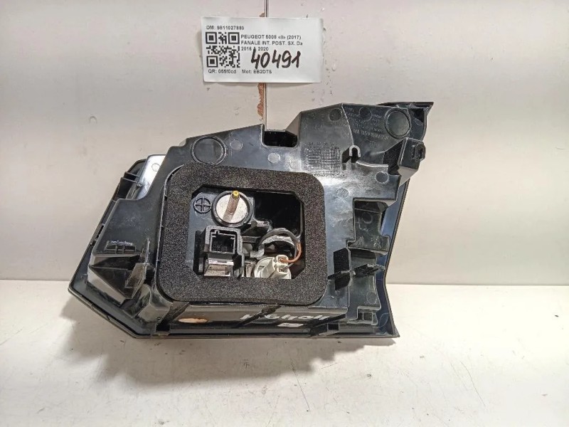Fanale INT POST SX 9811027880 Peugeot 5008 II 2017