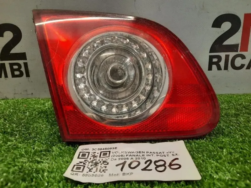 Fanale INT POST SX 3C5945093E Volkswagen Passat V 2005