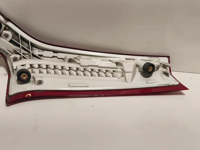 Fanale INT POST SX FANALE INT POST SX Volvo XC70 III 2013