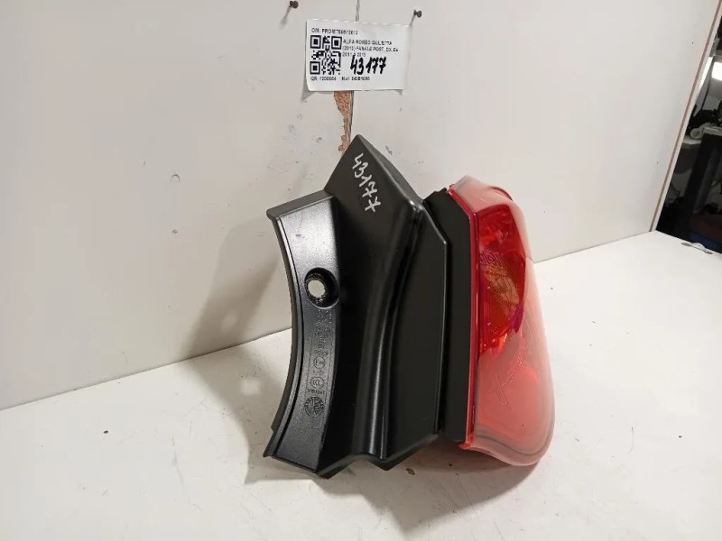 Fanale POST DX 50513612 Alfa Romeo Giulietta 2010