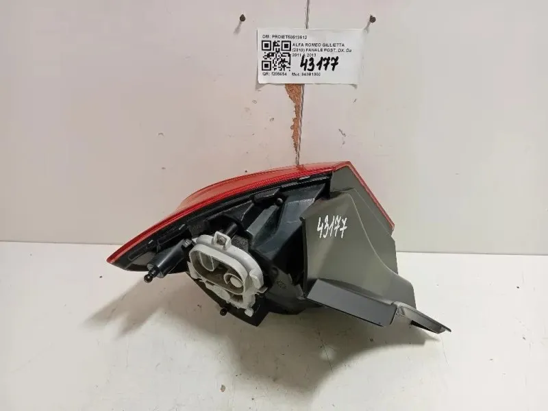 Fanale POST DX 50513612 Alfa Romeo Giulietta 2010