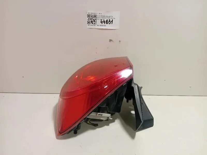 Fanale POST DX 50513612 Alfa Romeo Giulietta 2010