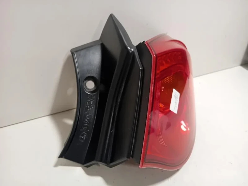 Fanale POST DX 50513612 Alfa Romeo Giulietta 2013