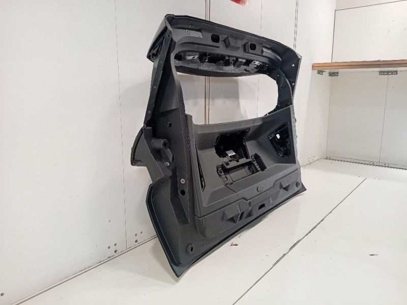 Portello POST 1619267580 Peugeot 5008 II 2017