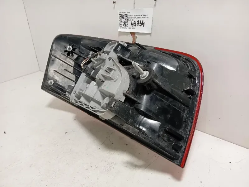 Fanale POST DX 8P3 945 096 A Audi A3 8PA Sportback 2008