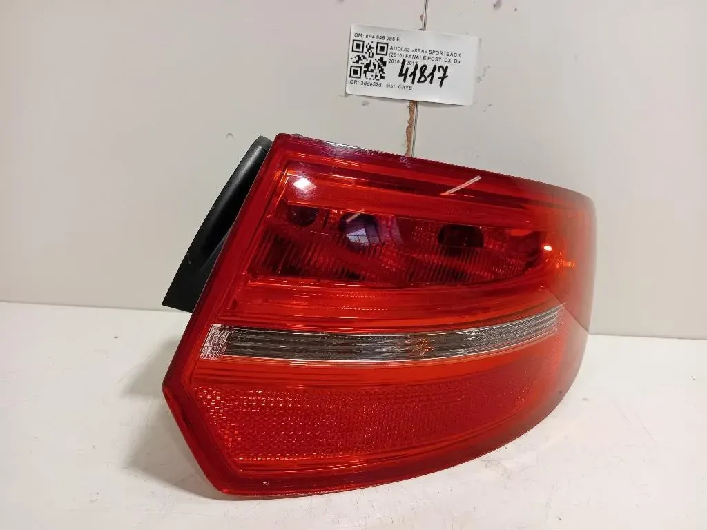 Fanale POST DX 8P4 945 096 E Audi A3 8PA Sportback 2010