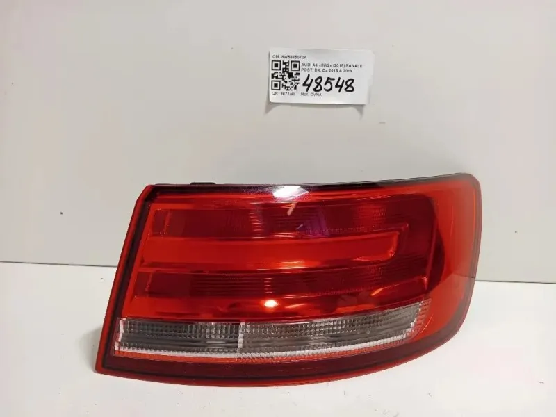 Fanale POST DX 8W5945070A Audi A4 8W2 2015