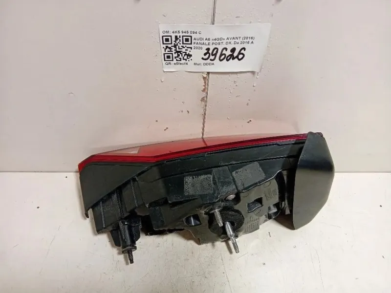 Fanale POST DX 4K5 945 094 C Audi A6 4GD Avant 2016