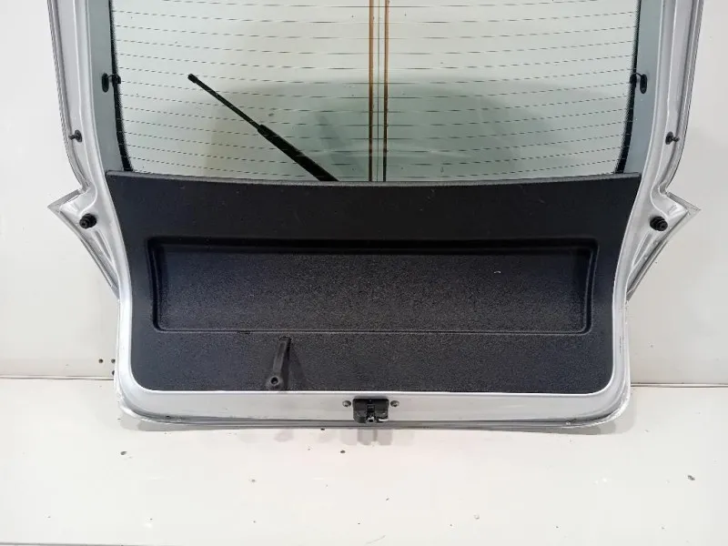 Portello POST 5J9827025F Skoda Fabia 545 SW 2010