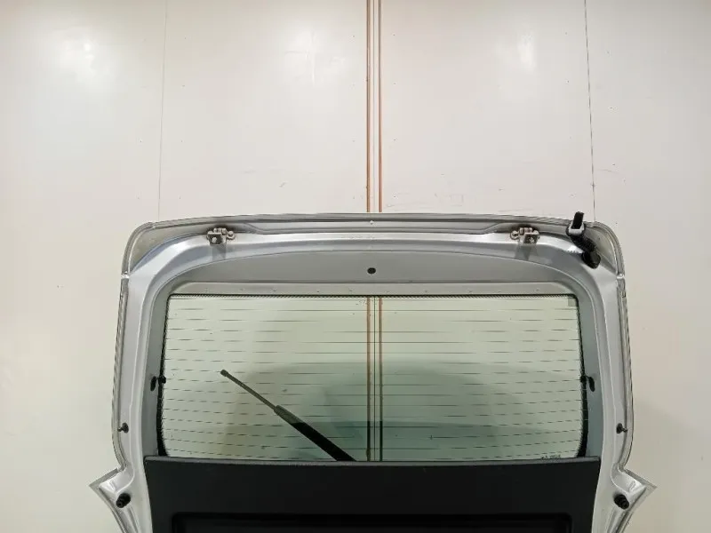 Portello POST 5J9827025F Skoda Fabia 545 SW 2010