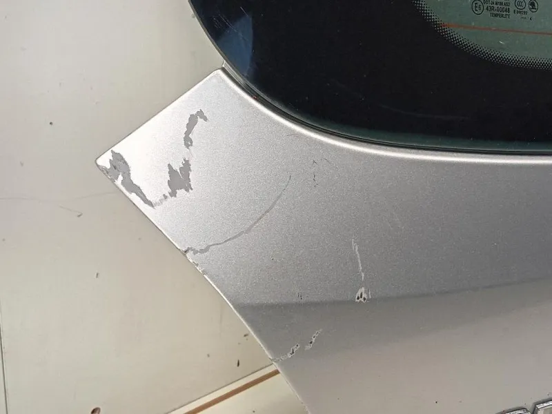 Portello POST 5J9827025F Skoda Fabia 545 SW 2010