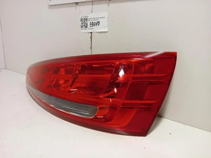 Fanale POST DX 8U0945094 Audi Q3 8UB 2012