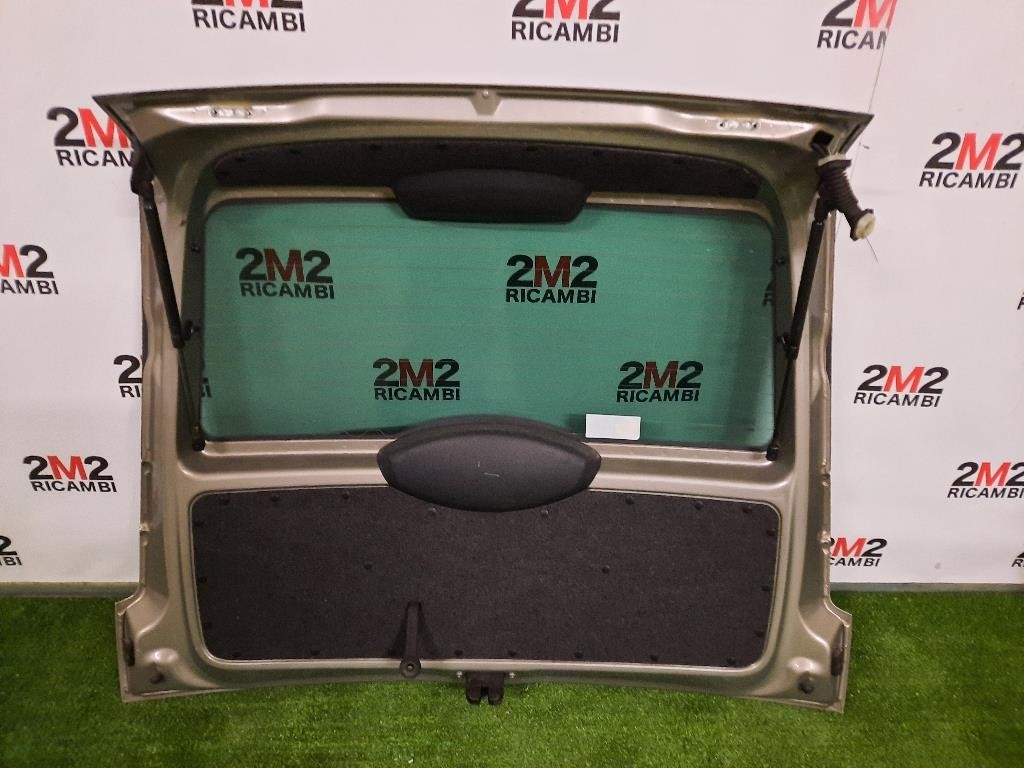 Portello POST 5J7827025J Skoda Roomster 5J7 2010