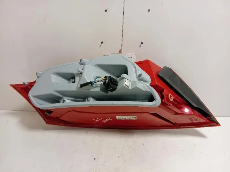 Fanale POST DX 8J0 945 096 B Audi TT 8J3 2010