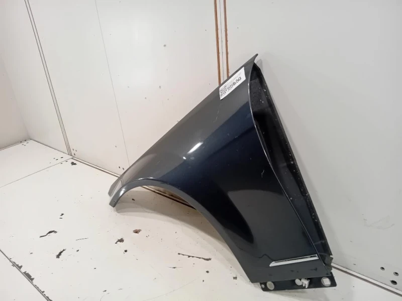 Parafango ANT SX A2048801318 Mercedes Classe C W204 2007