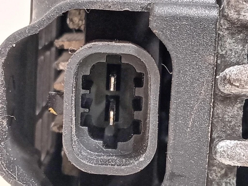 Alternatore 13579675 Opel Astra J SW 2010