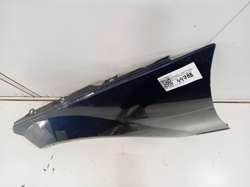 Parafango ANT SX A2048801318 Mercedes Classe C W204 2011