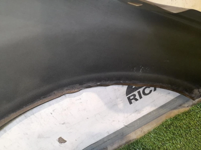 Parafango ANT SX A2048801318 Mercedes Classe C W204 2011