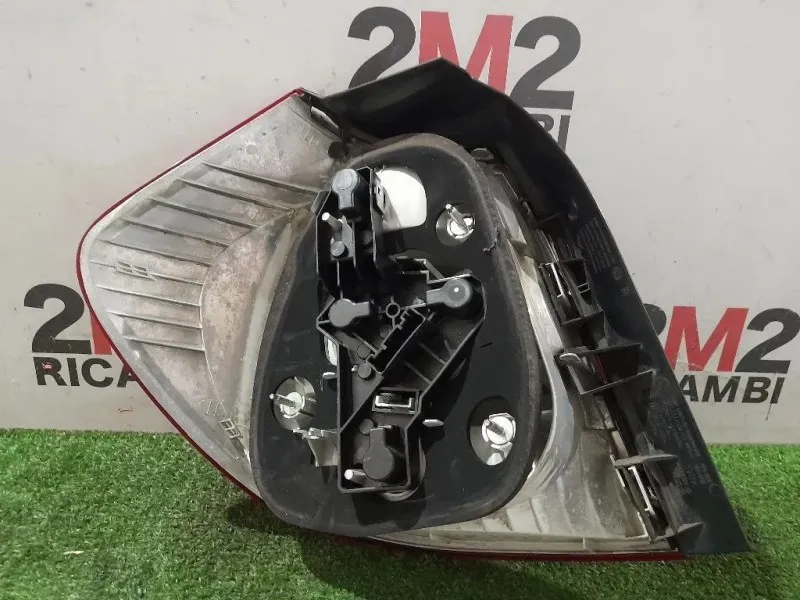 Fanale POST DX 63217285642 Bmw Serie 1 E88 Cabrio 2005