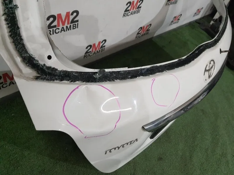 Portello POST NUDO 670050D111 Toyota Yaris IV 2012