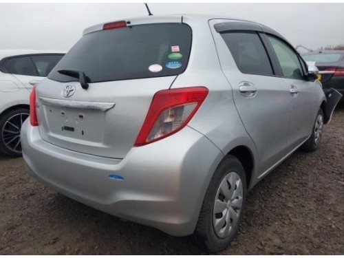 Portello POST 670050D111 Toyota Yaris IV 2012