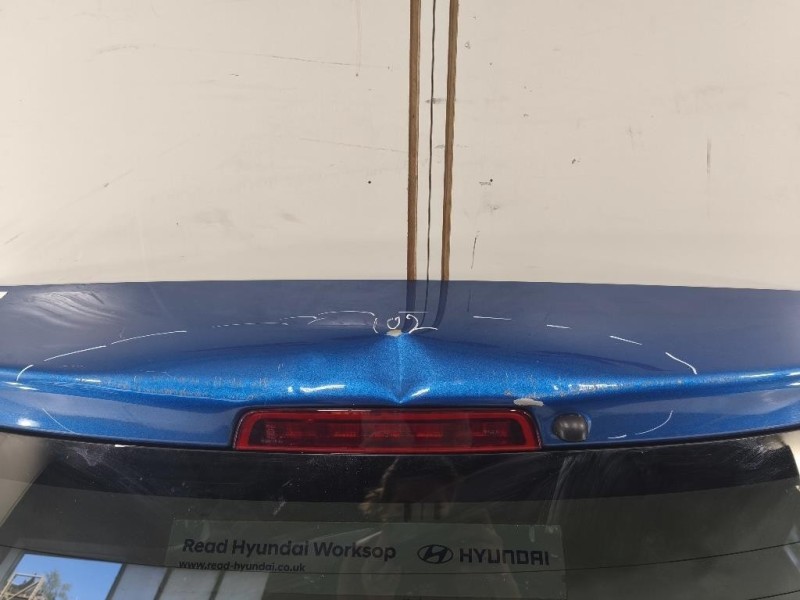 Portello POST 670050D111 Toyota Yaris IV 2014