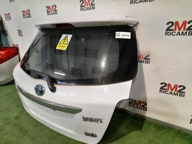 Portello POST NUDO 670050D121 Toyota Yaris IV 2014