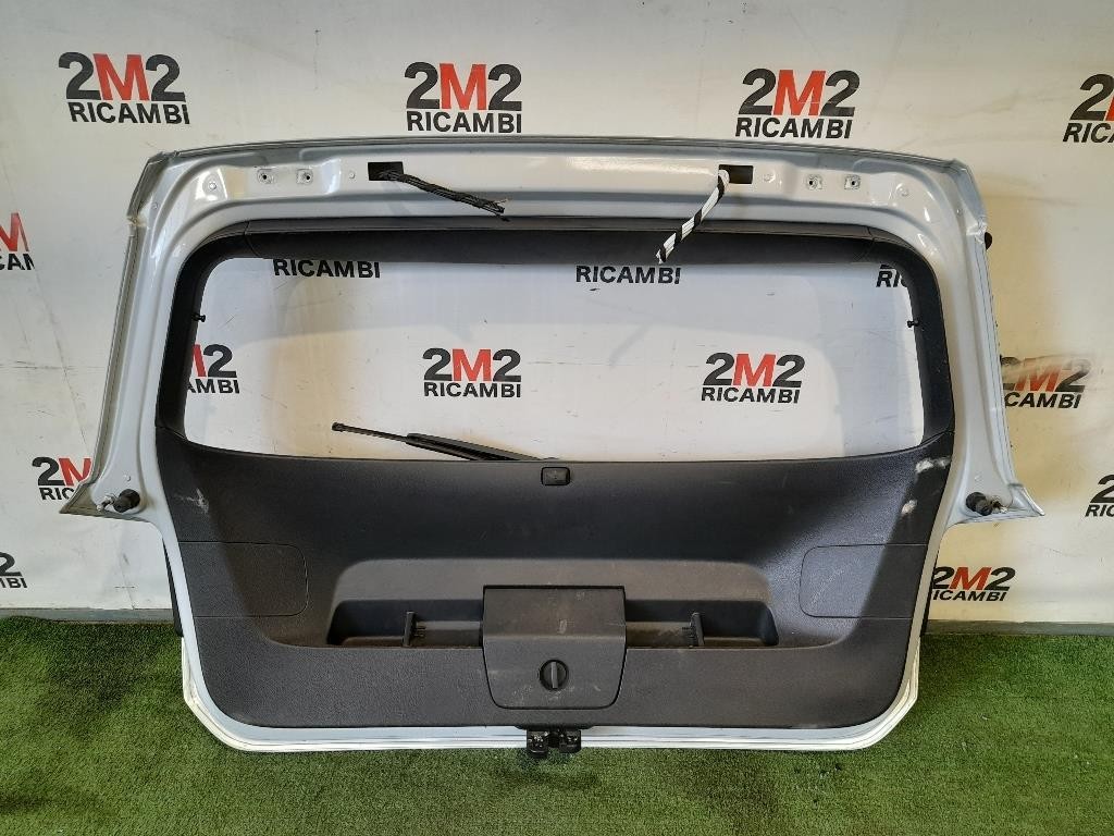 Portello POST 2017 NUDO 5G6827025AB Volkswagen GOLF VII 2017