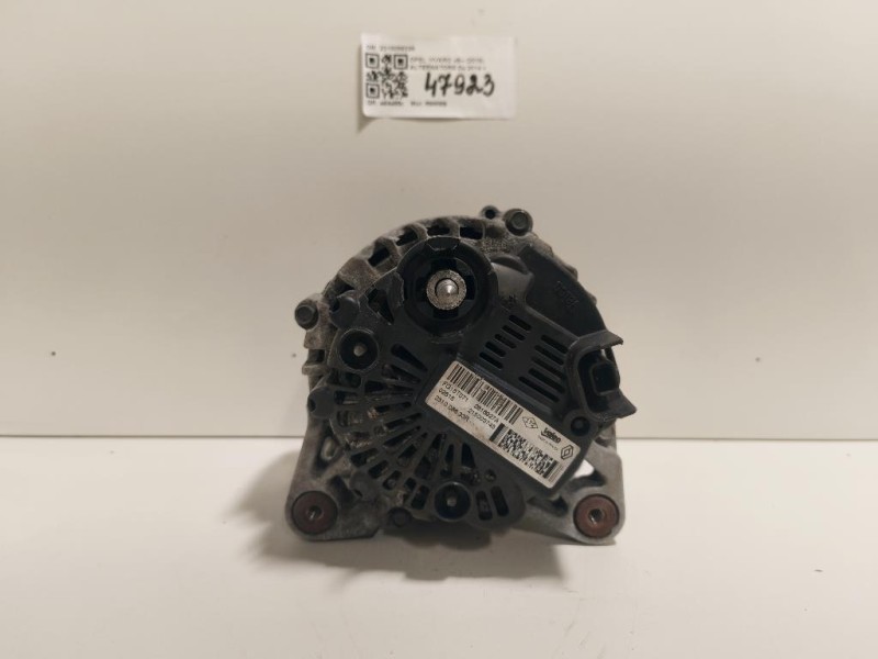 Alternatore 231008633R Opel Vivaro B 2015