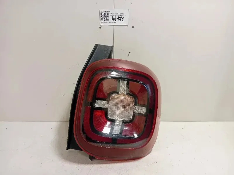 Fanale POST DX 265503601R Dacia Duster II 2018