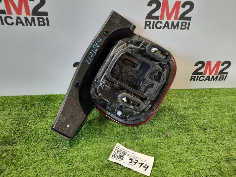 Fanale POST DX 265503601R Dacia Duster II 2018