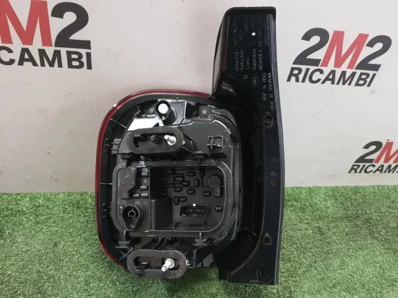 Fanale POST DX 265503601R Dacia Duster II 2018