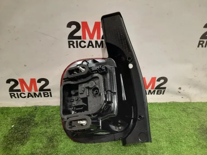 Fanale POST DX 265507316R Dacia Duster II 2018