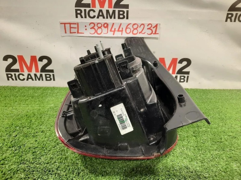 Fanale POST DX 265503601R Dacia Duster II 2018