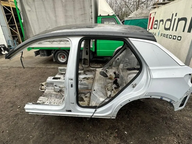 Portello POST SCOCCA TELAIO FIANCATA Volkswagen T-roc 2017