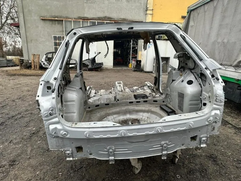 Portello POST SCOCCA TELAIO FIANCATA Volkswagen T-roc 2017