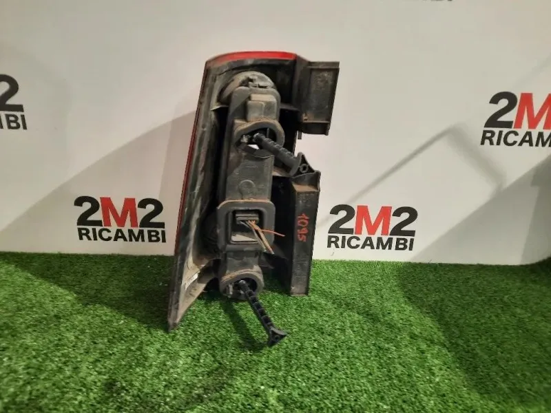 Fanale POST DX 8200864610 Dacia Logan MCV I 2008