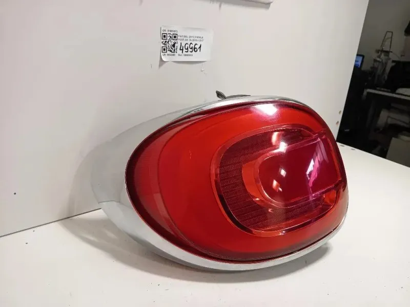 Fanale POST DX 51883572 Fiat 500L 2013