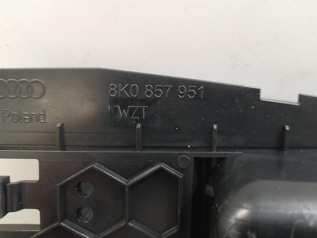 Posacenere 8K0857951 Audi A5 8T3 2012