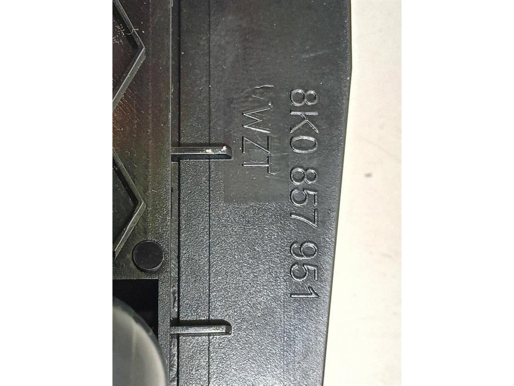 Posacenere 8K0857951 Audi Q5 8RB 2012