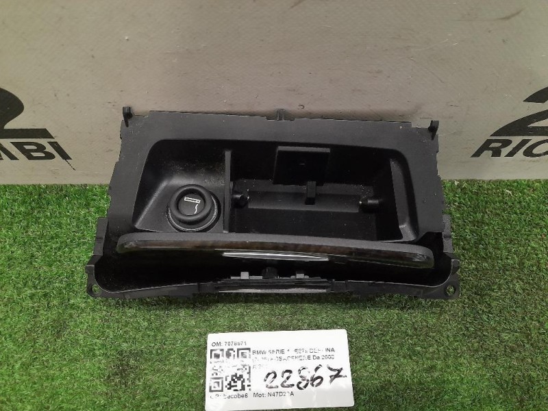 Posacenere 7078571 Bmw Serie 1 E87 Berlina 2005