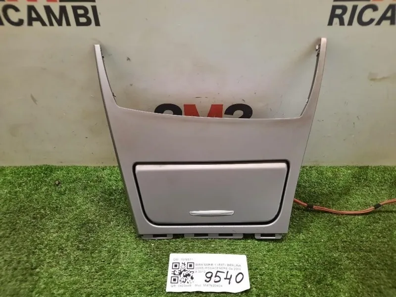 Posacenere 7078571 Bmw Serie 1 E87 Berlina 2005