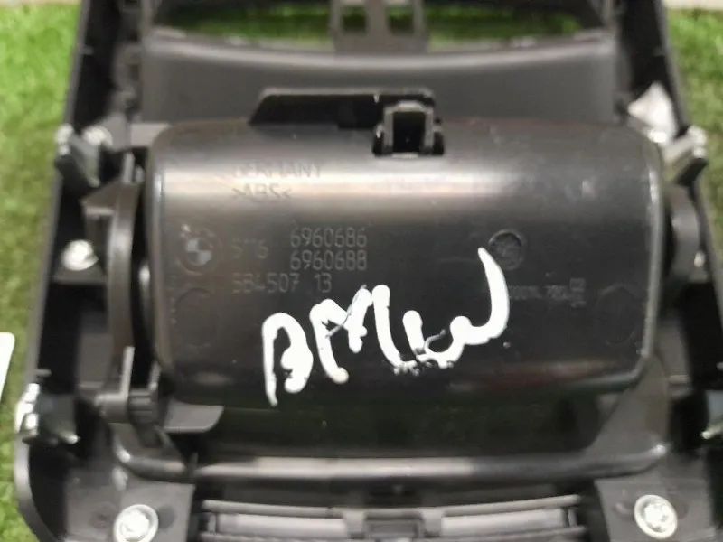 Posacenere 6960686 6960688 Bmw Serie 3 E92 Coupe 2007