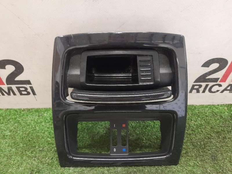 Posacenere 6960686 6960688 Bmw Serie 3 E92 Coupe 2007