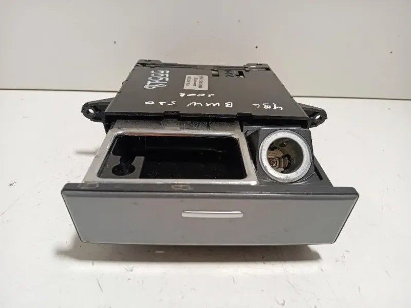 Posacenere 697637605 Bmw Serie 5 E60 Berlina 2004