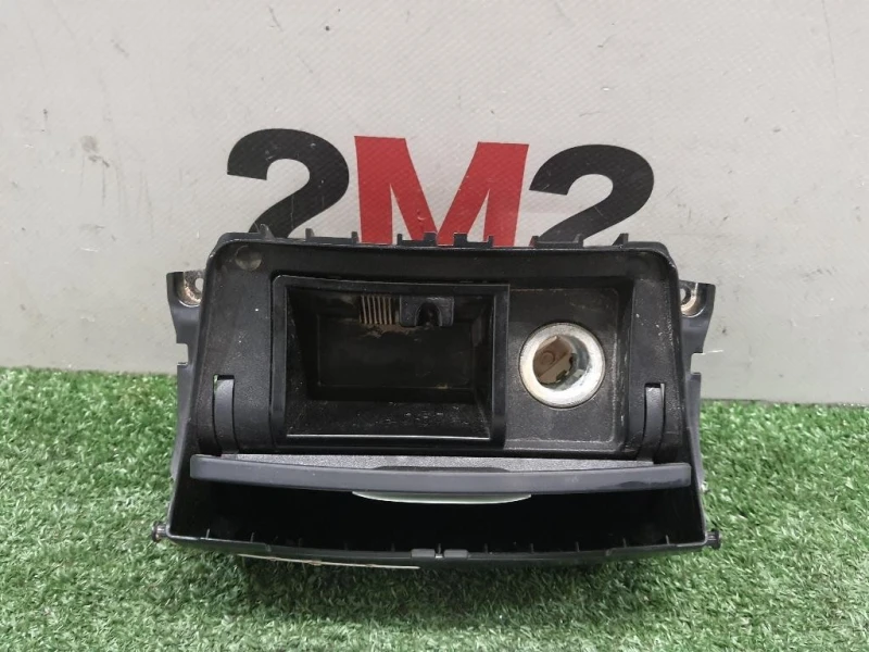 Posacenere A2468100179 Mercedes Classe B W246 2012