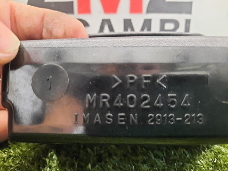 Posacenere MR402454 Mitsubishi Pajero III 2000